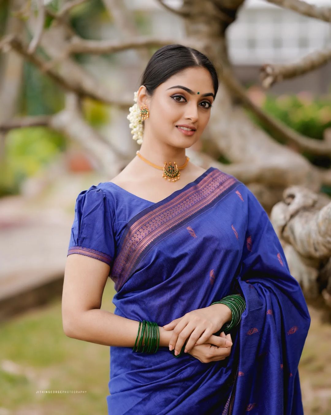Fascinating Royal Blue Banarasi Silk Saree With Attractive Blouse Piece