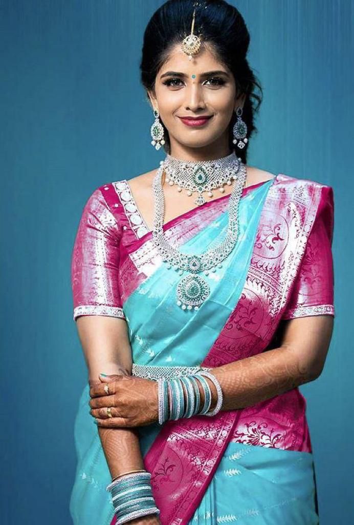 Unique Firozi Banarasi Silk Saree With Unique Blouse Piece