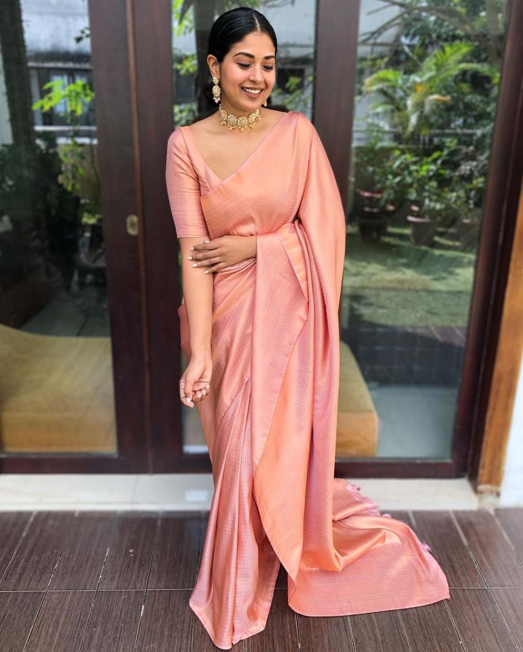 Trendy Peach Soft Silk Saree With Assemblage Blouse Piece