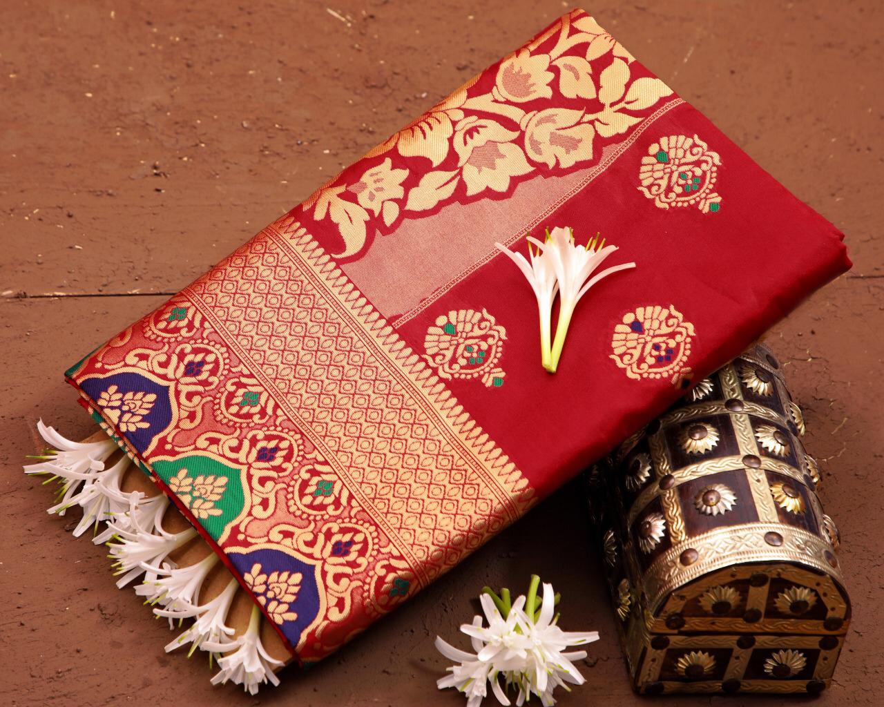 Captivating Red Banarasi Silk Saree With Transcendental Blouse Piece