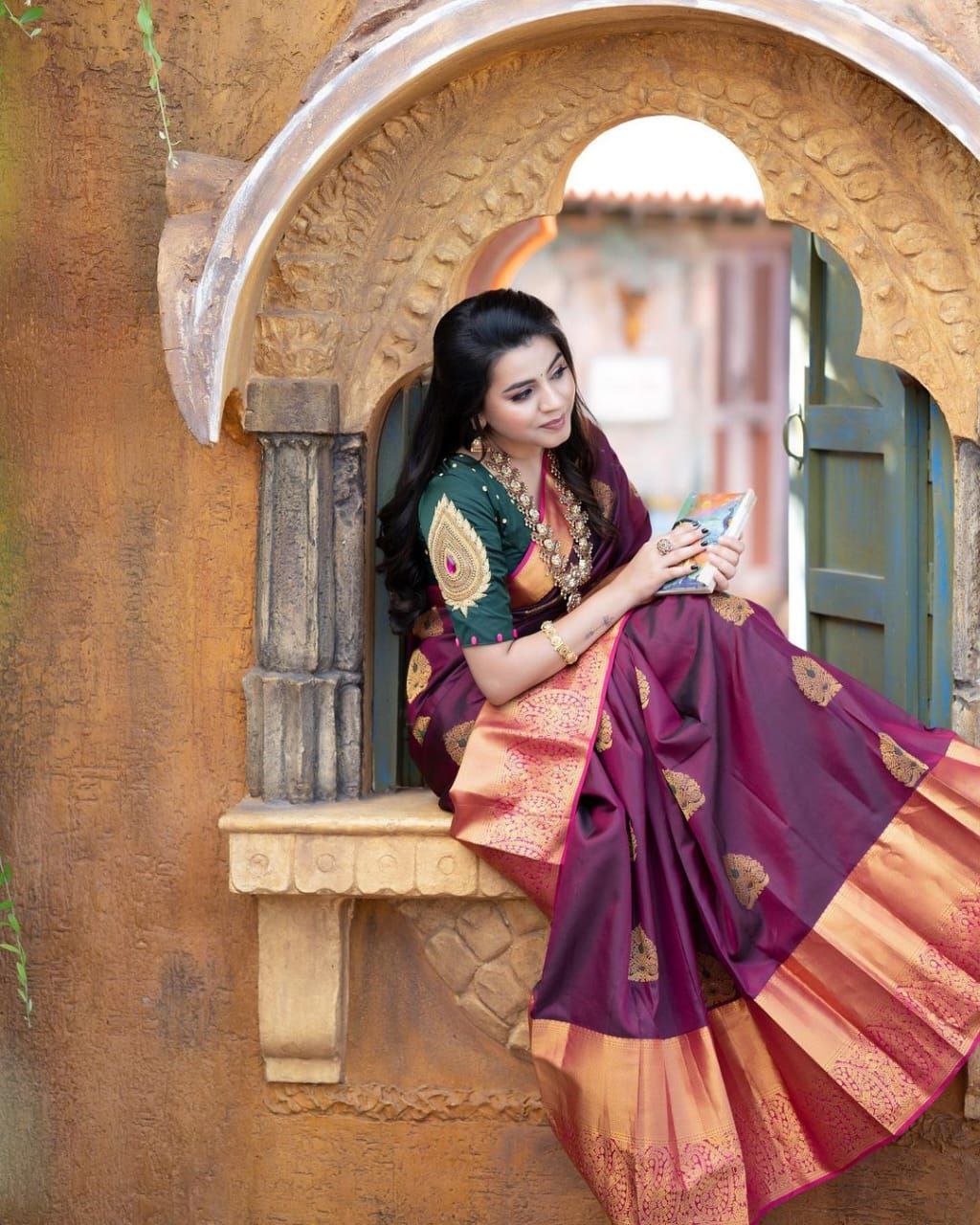 Sedative Wine Soft Silk Saree With Pacifying Blouse Piece